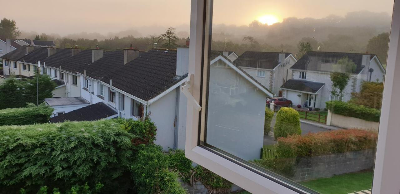 Farnham House Bed & Breakfast คาวาน ภายนอก รูปภาพ